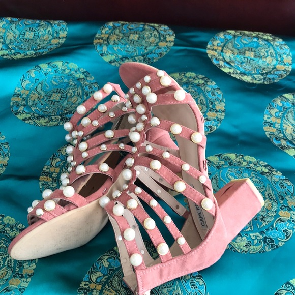 Pink and pearl sandals๐๐๐๐๐๐ - Picture 4 of 5